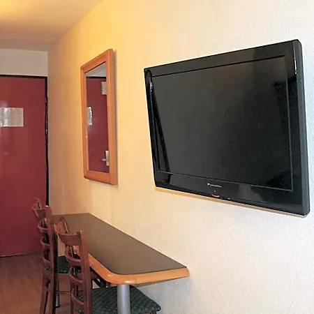 Euro Paris Hotel 3*