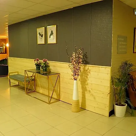 Euro Paris Hotel 3*